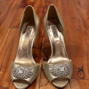 Badgley Mischka Gold Jeweled Heels VINTAGE